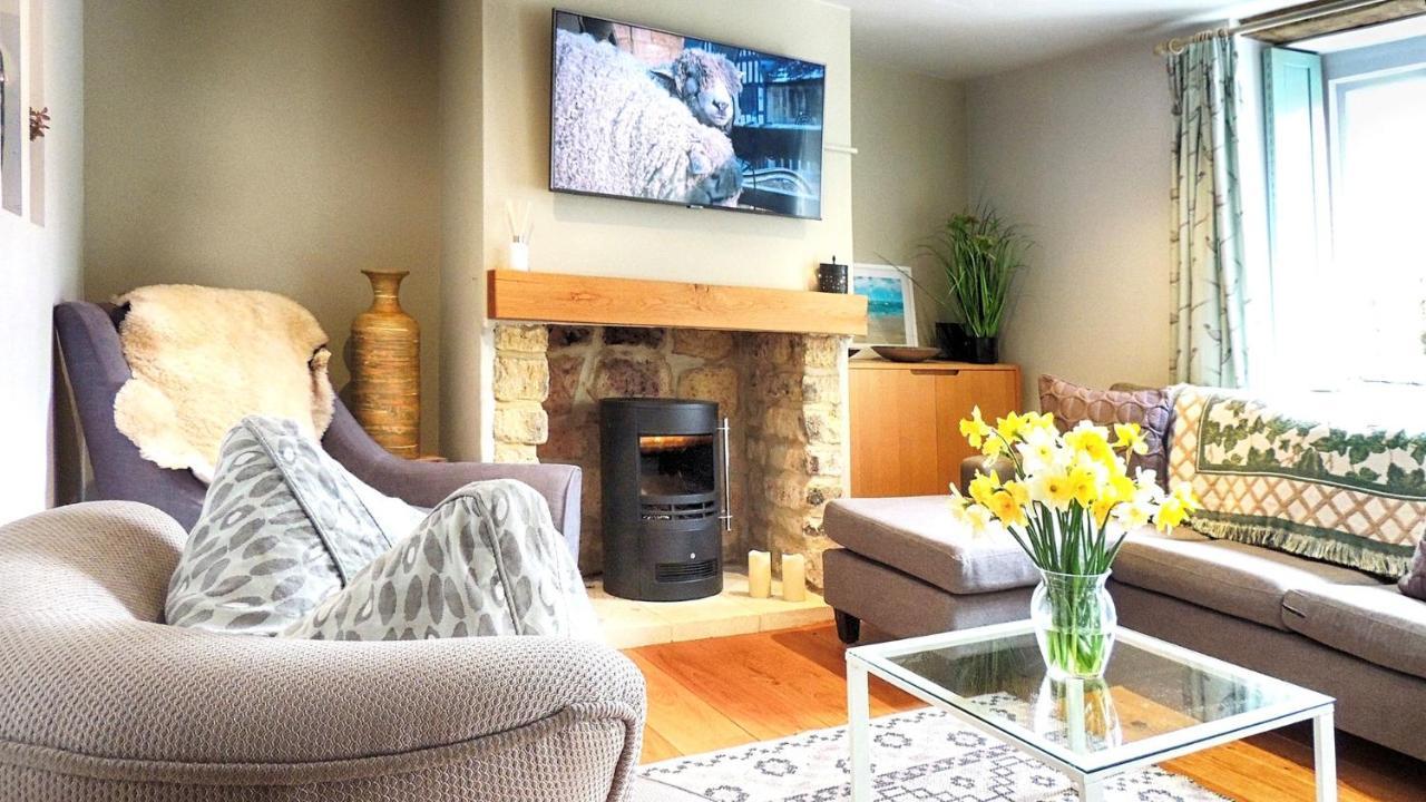 Woodbine Cottage Bourton-on-the-Water Bagian luar foto